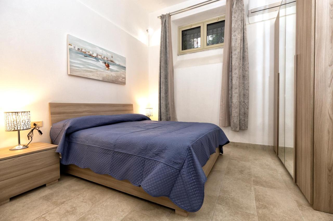 Garden House: Apartments And Rooms For Holidays パレルモ エクステリア 写真